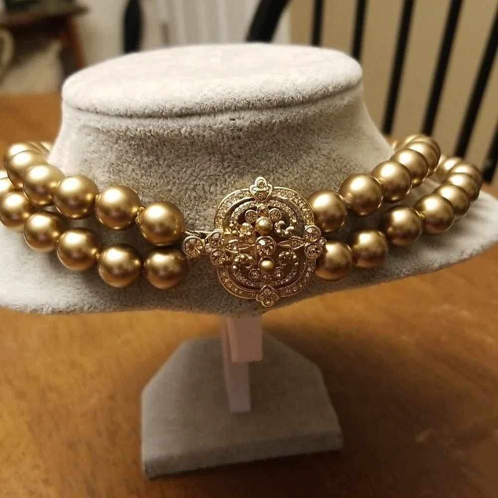 Copper color beaded necklace - Picture 6 of 8